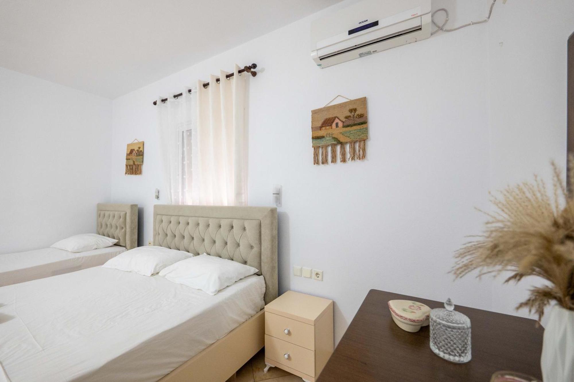 Cozy Apartments Downtown Ksamil Exterior foto