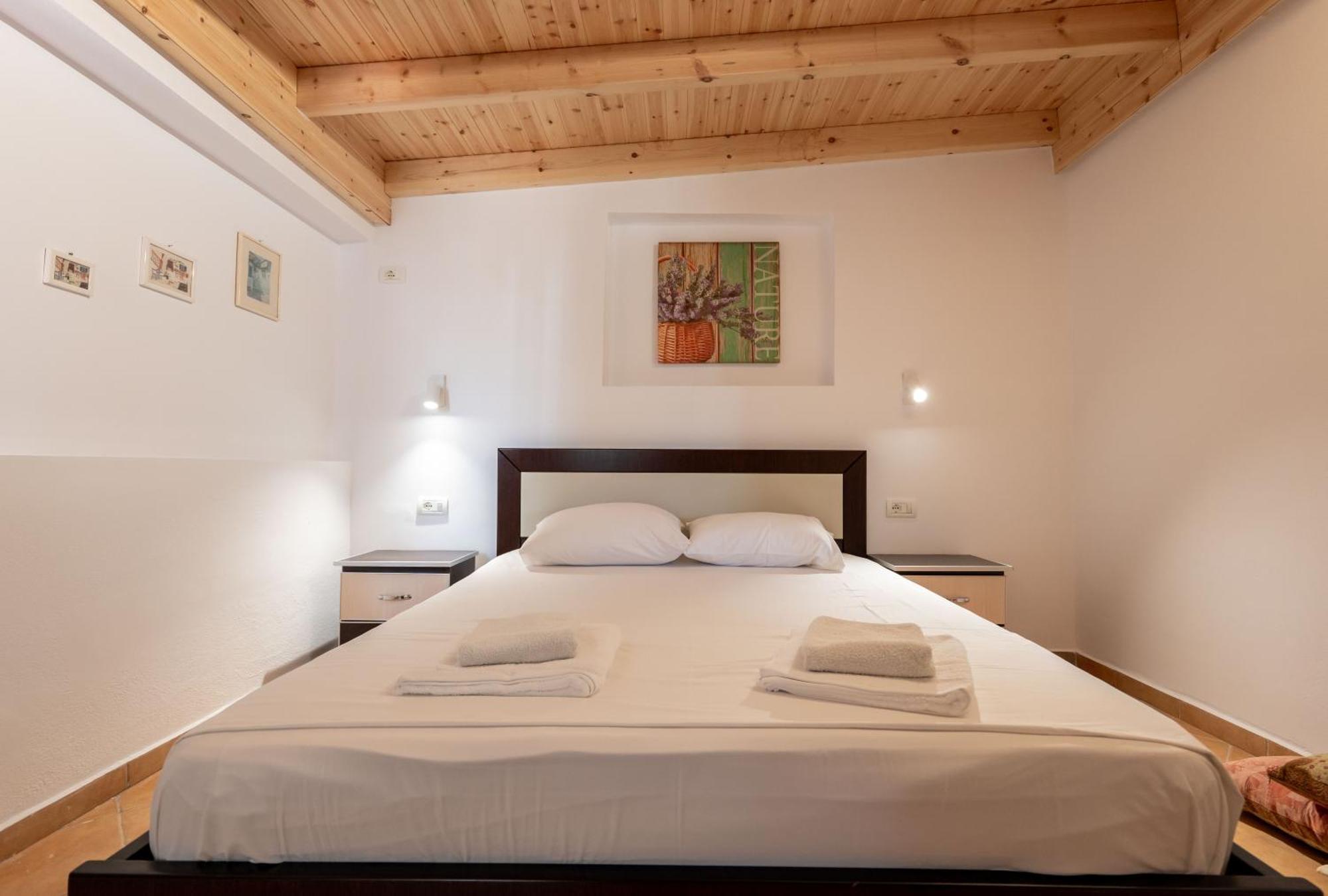 Cozy Apartments Downtown Ksamil Exterior foto